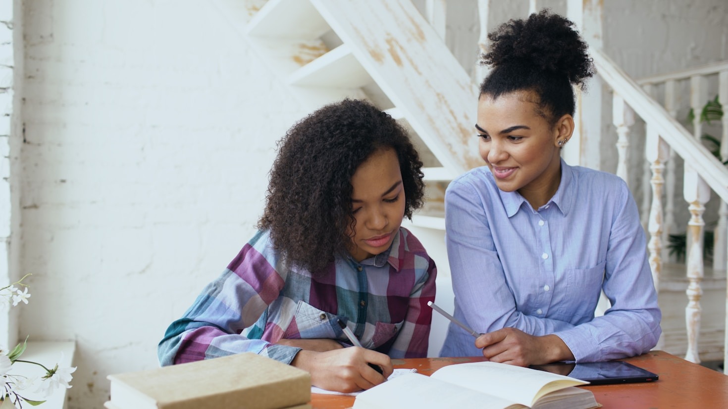 How Mentorship Shapes Future Success Stories
